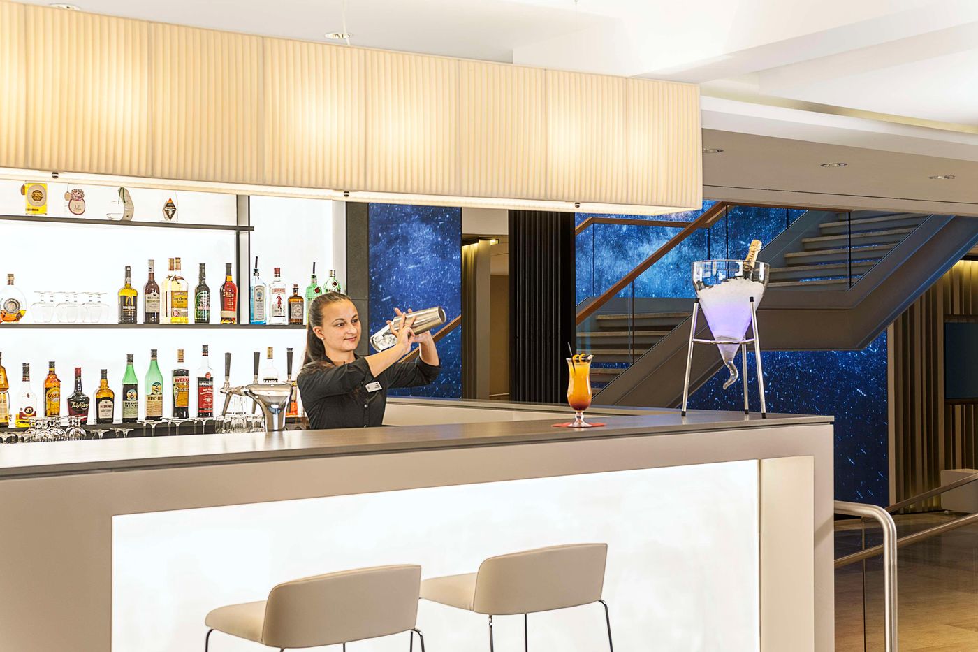 NH-Collection-Berlin-Mitte-Friedrichstrasse-Bar-15