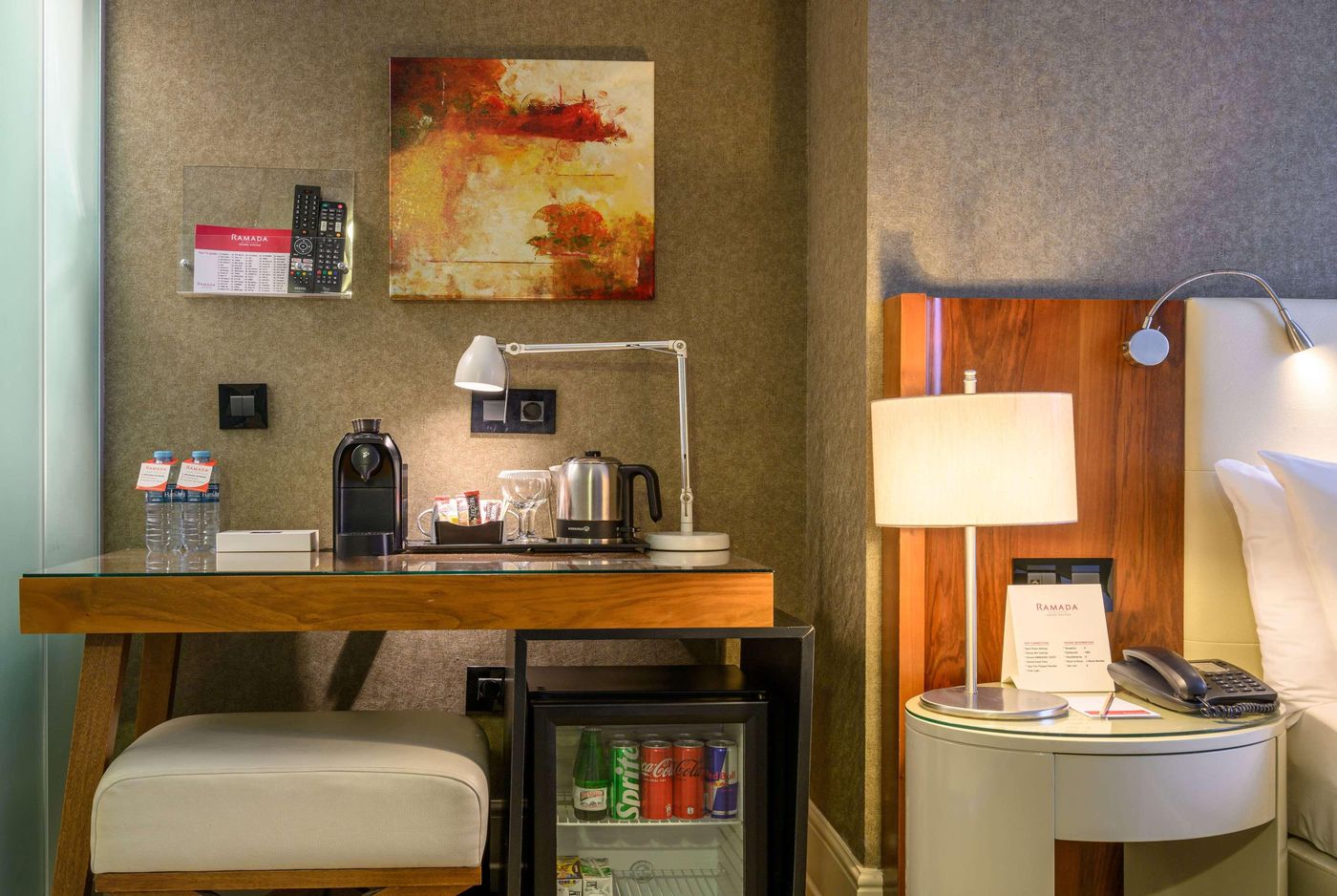 Ramada-Istanbul-Grand-Bazaar-Room-35