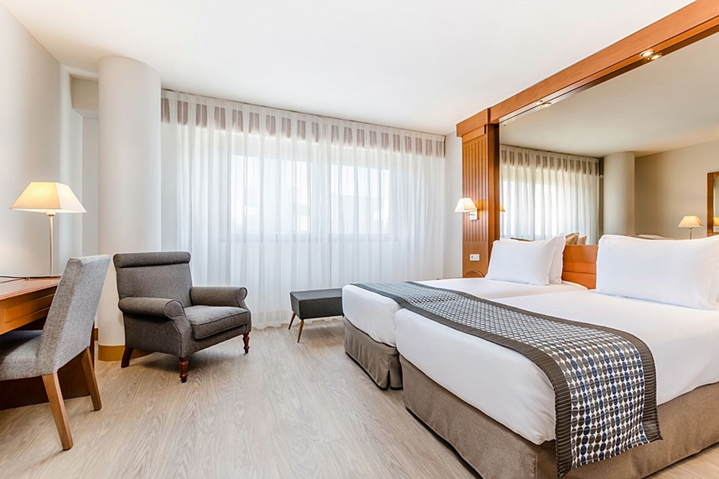 Exe Campus-Spain-CERDANYOLA DEL VALLES-General view-6