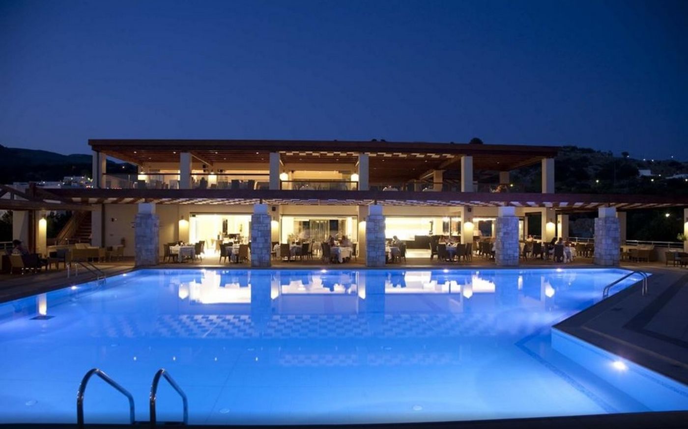 Island-Blue-General-view-9