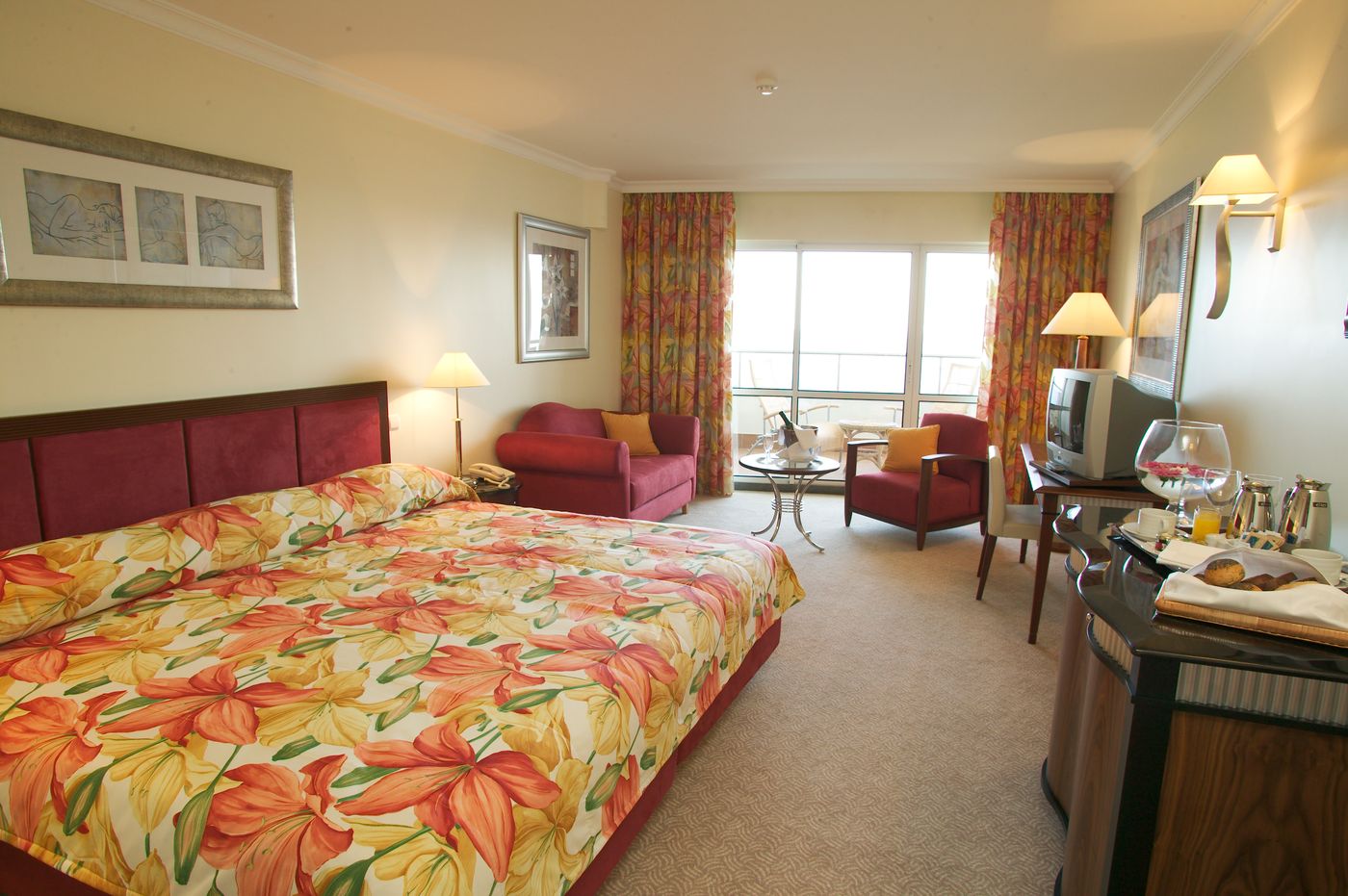 LTI-Pestana-Grand-Ocean-Resort-Hotel-Room-18