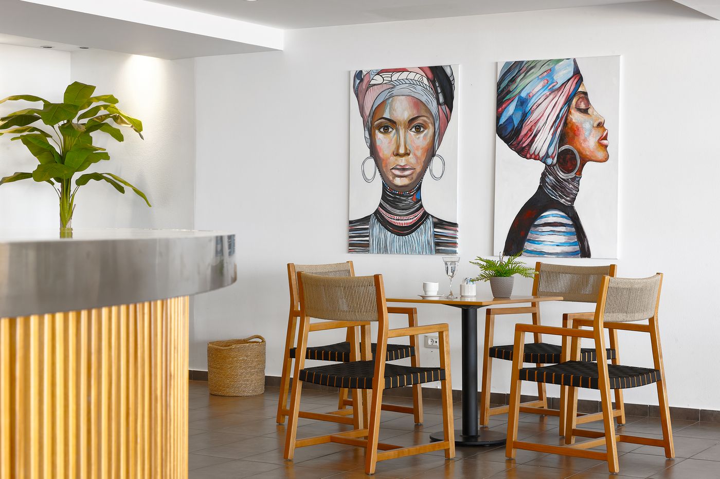 Blue-Marine-Resort---Spa-Bar-47