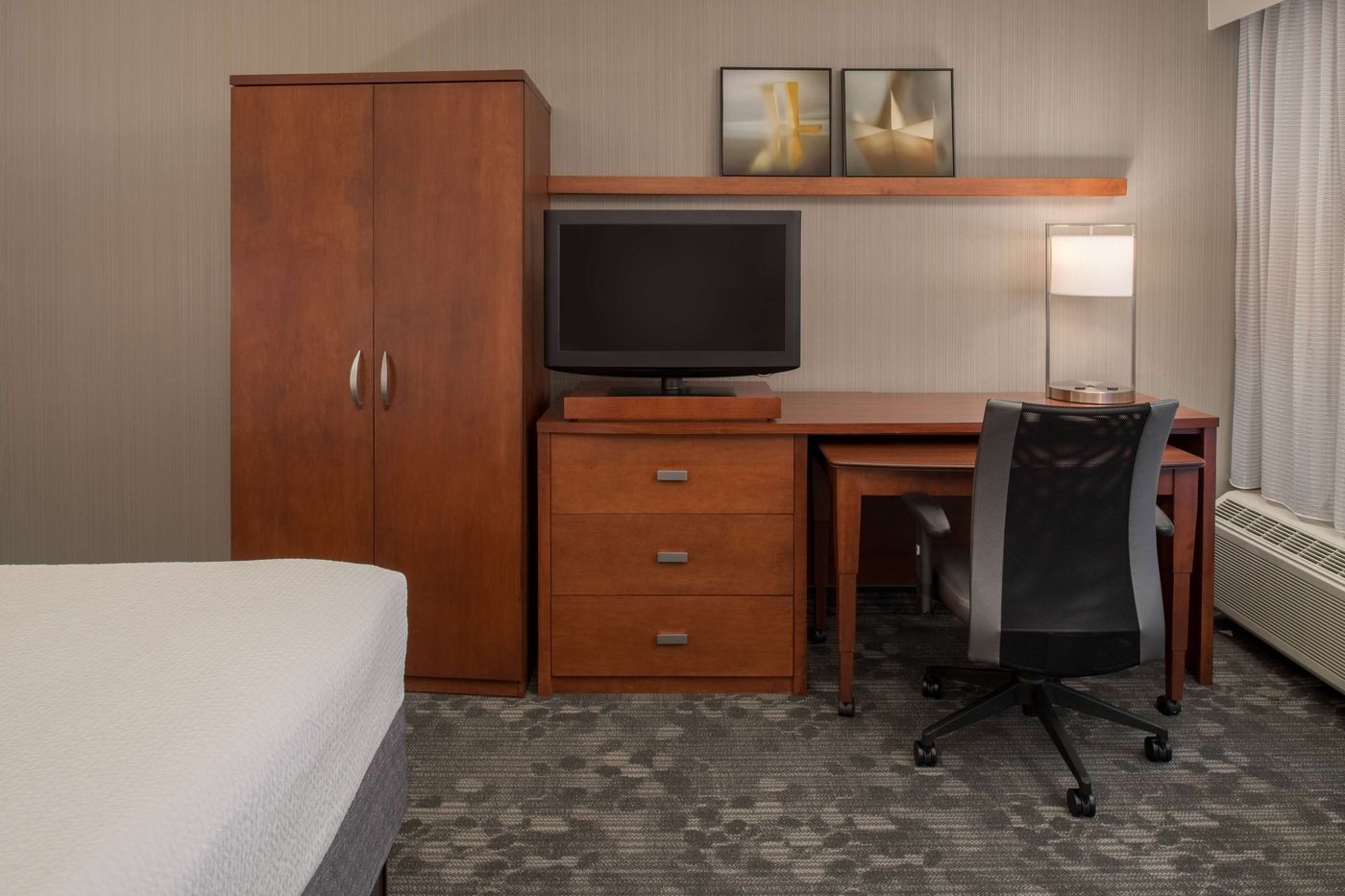 Sonesta Select Seattle Bellevue Redmond-United States-BELLEVUE-Room-9