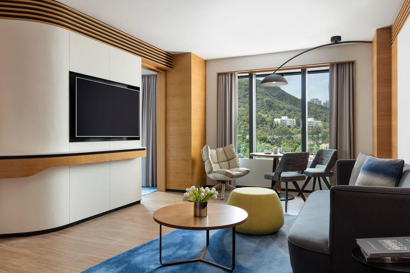 Hong-Kong-Ocean-Park-Marriott-Hotel-Room-12