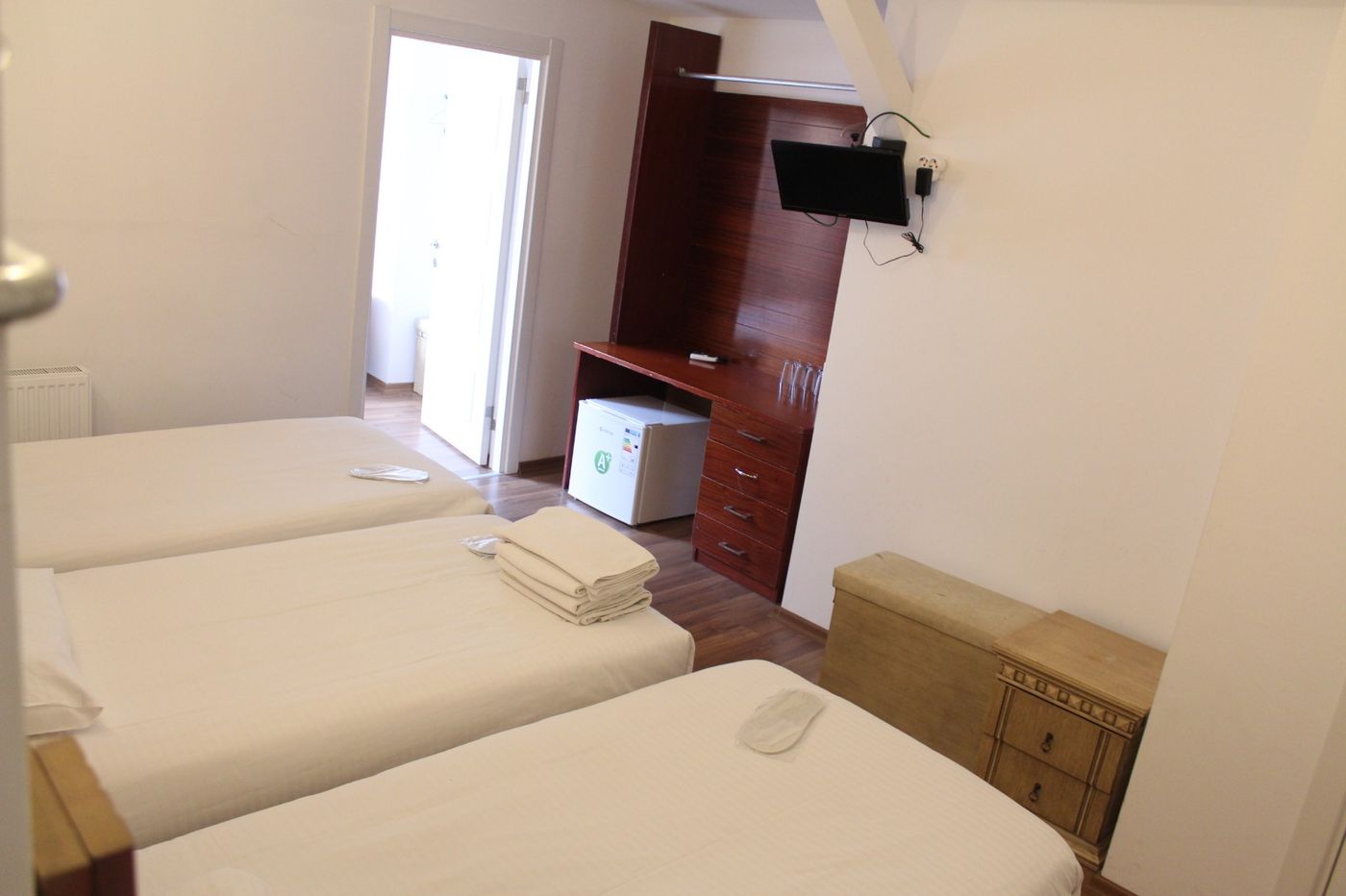 Istanbul-Holiday-Hotel-Room-23