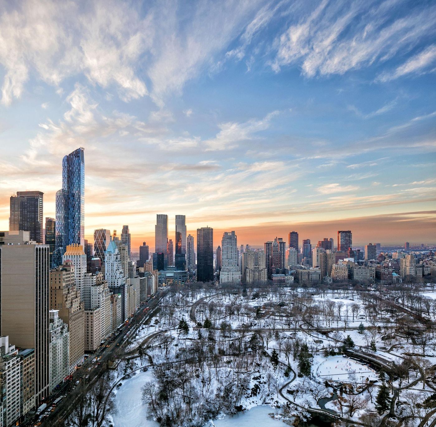 The-Pierre--A-Taj-Hotel-General-view-73