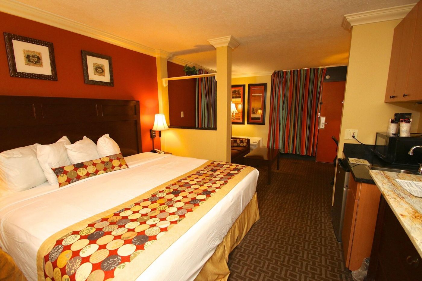 Days Inn By Wyndham Kissimmee West-United States-Kissimmee-Room-7