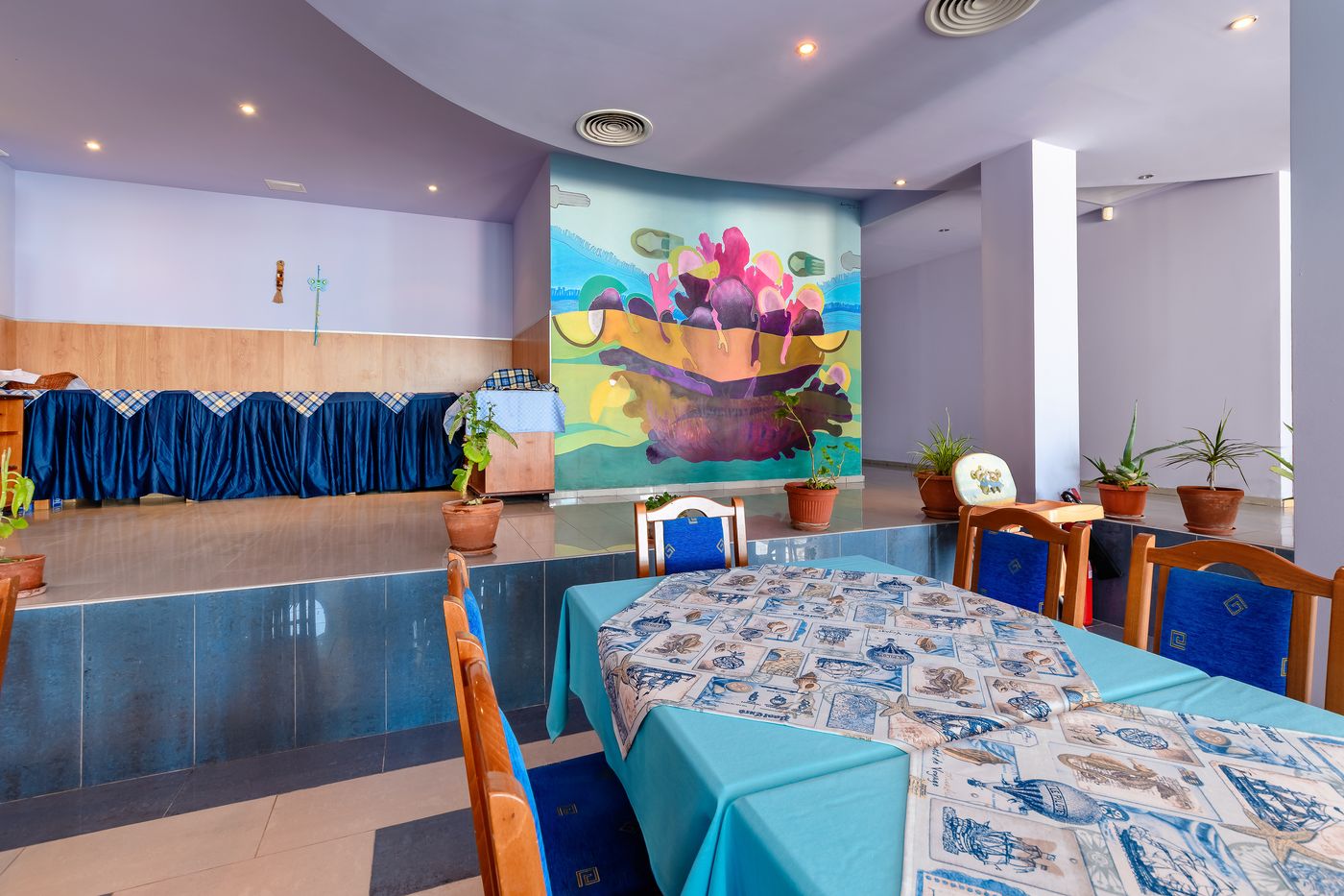 Evridika-Restaurant-40