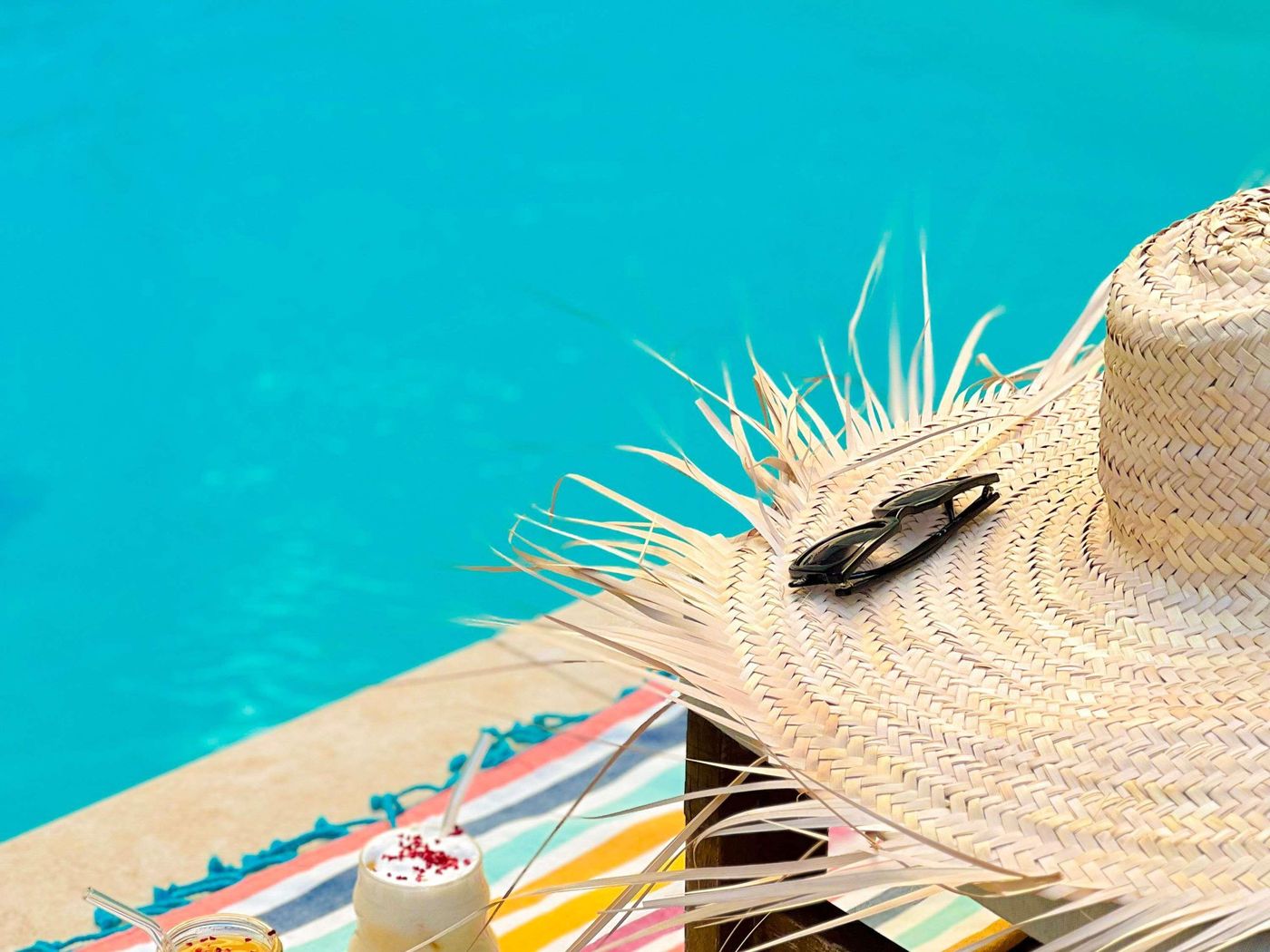 Hotel-Croisette-Beach-Cannes---Mgallery-Pool-80