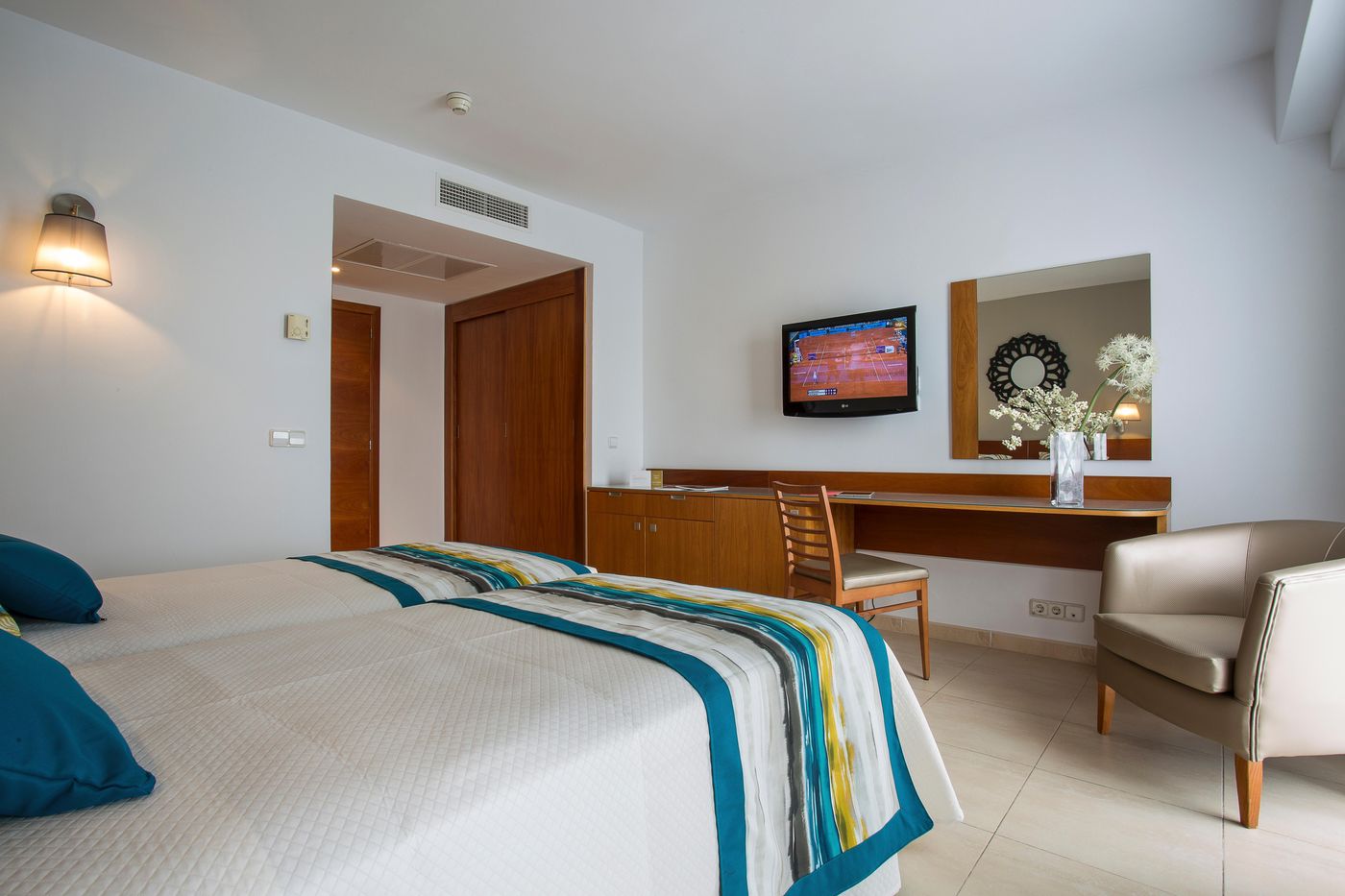 Palladium-Hotel-Palmyra-Room-15