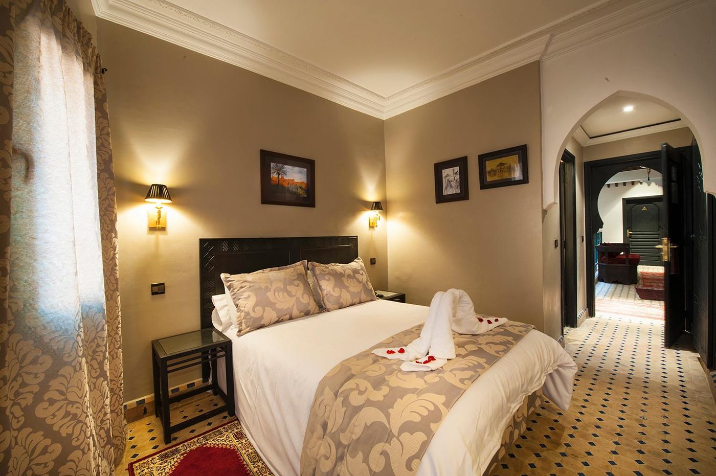 Le-Caspien-General-view-13