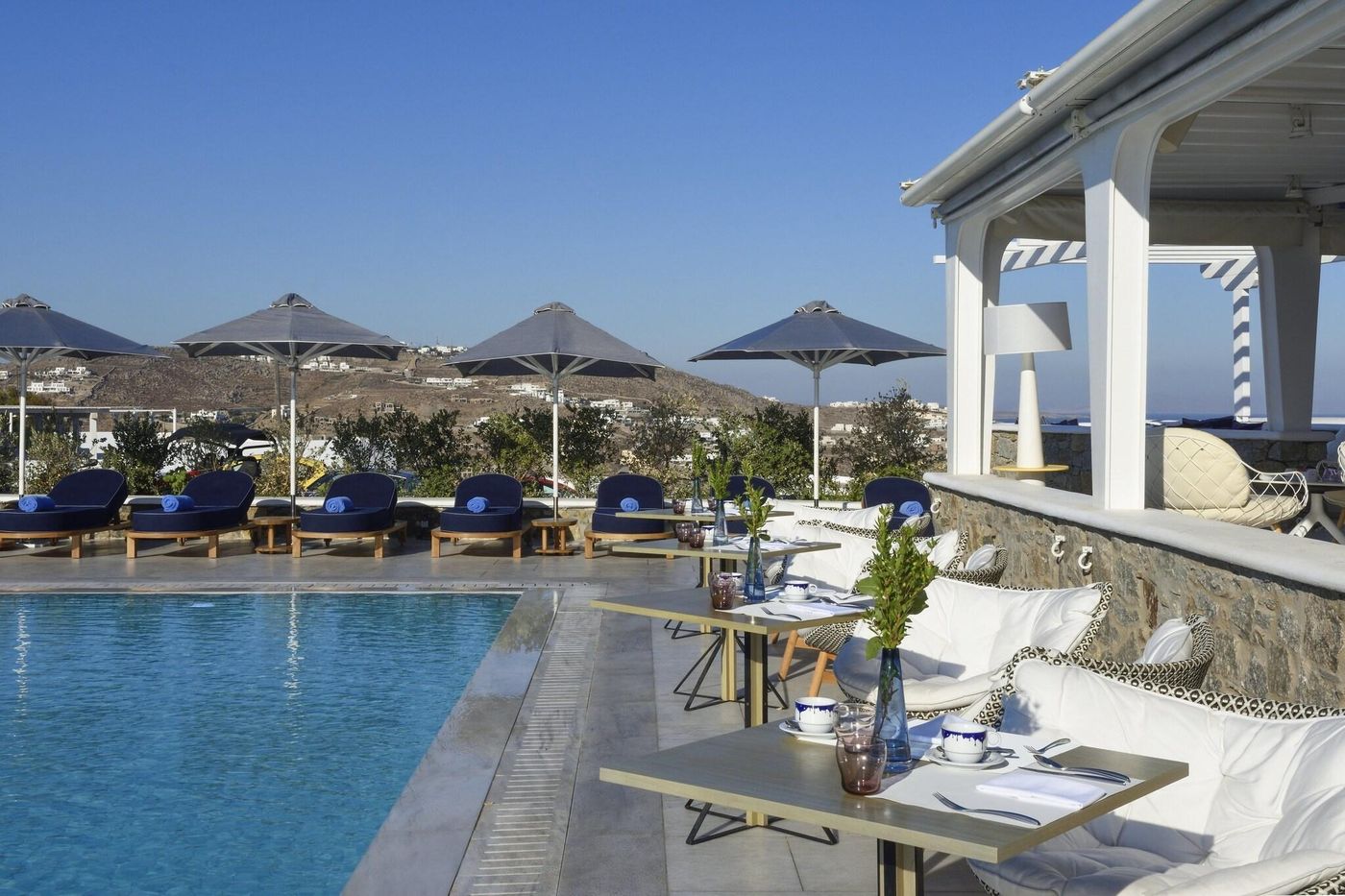 Myconian-Kyma---Design-Hotels-Restaurant-7