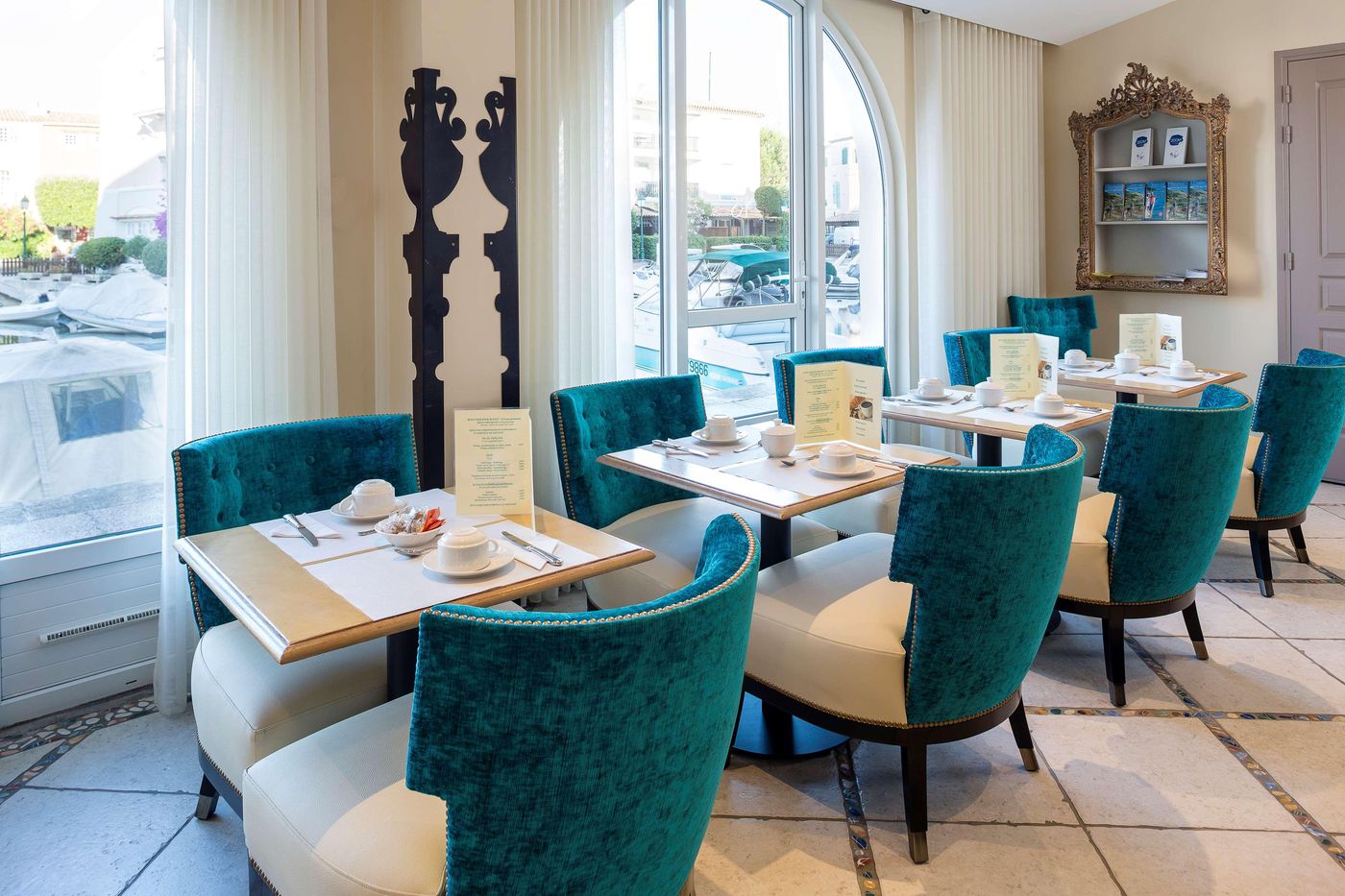 Le-Suffren-Hotel-Restaurant-44