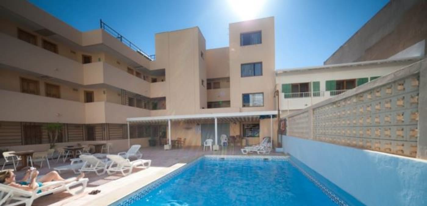Ibiza Rocks Budget Apartments - Adults Only