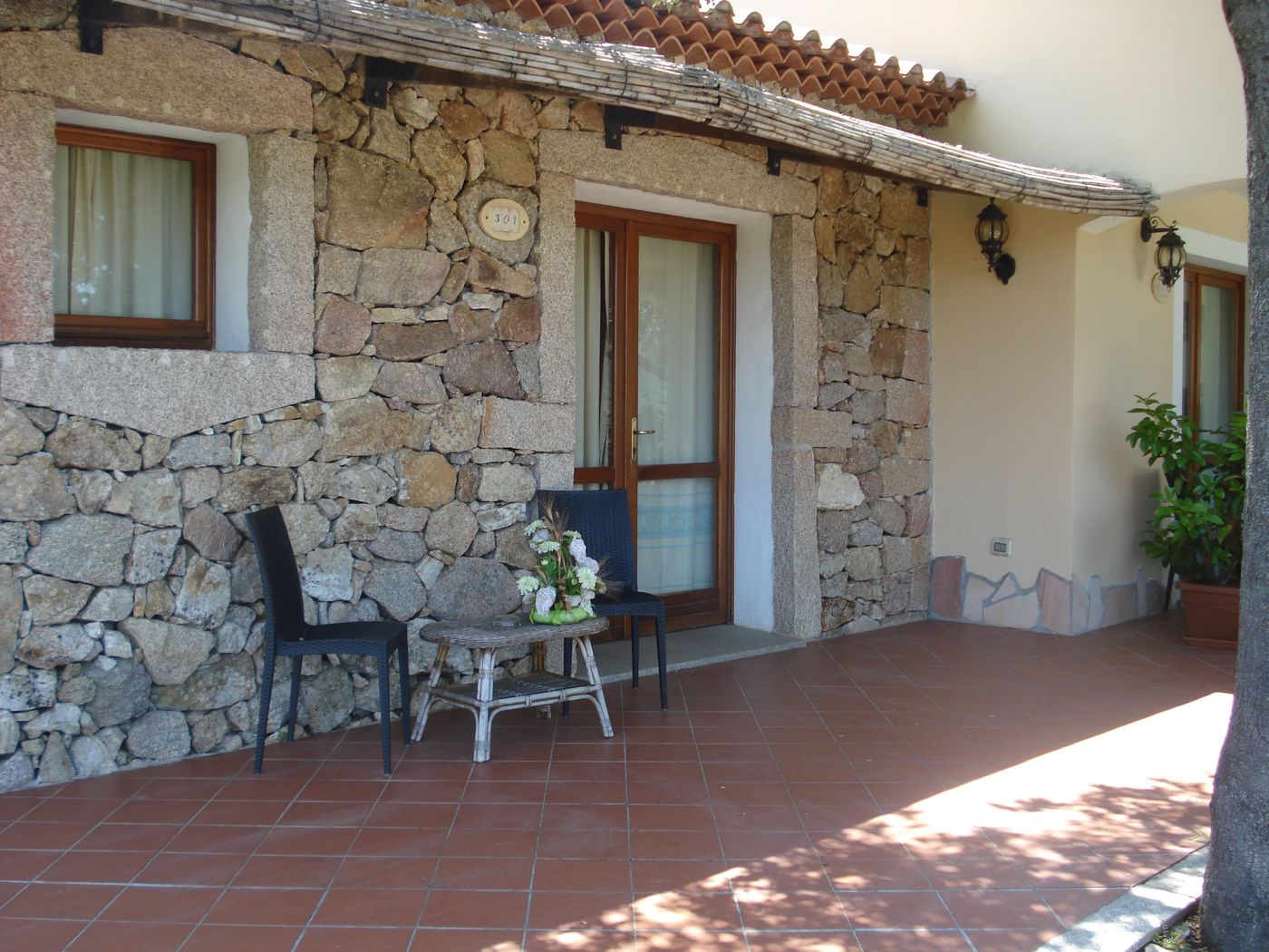 Hotel-Relais-Valkarana-Room-21