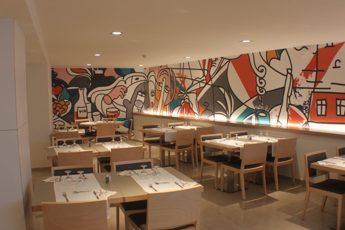 Riviera-Hotel-Restaurant-41