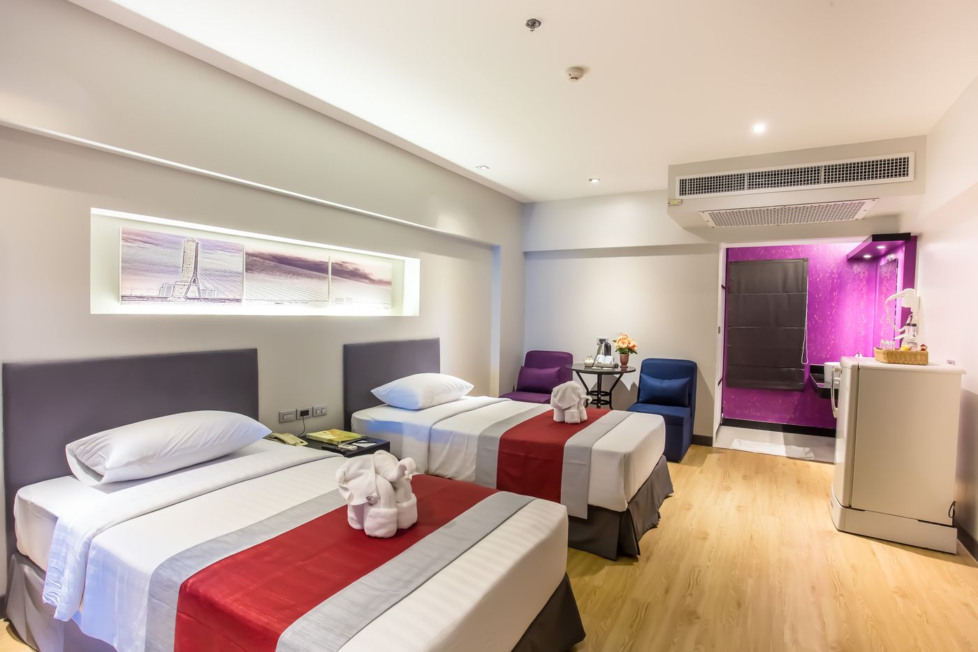 Nouvo-City-Hotel-Room-24