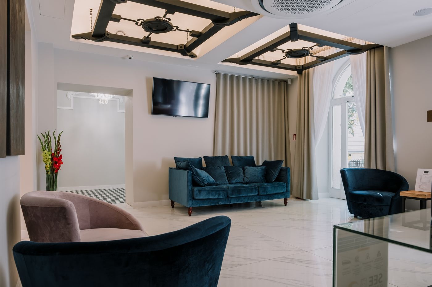 DReAM-Boutique-Residence-Lobby-3