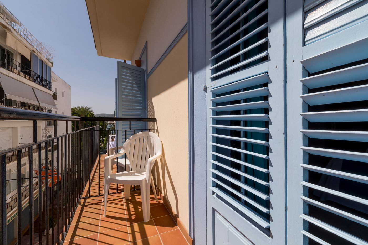 Ferrer Hostal - Adult Only