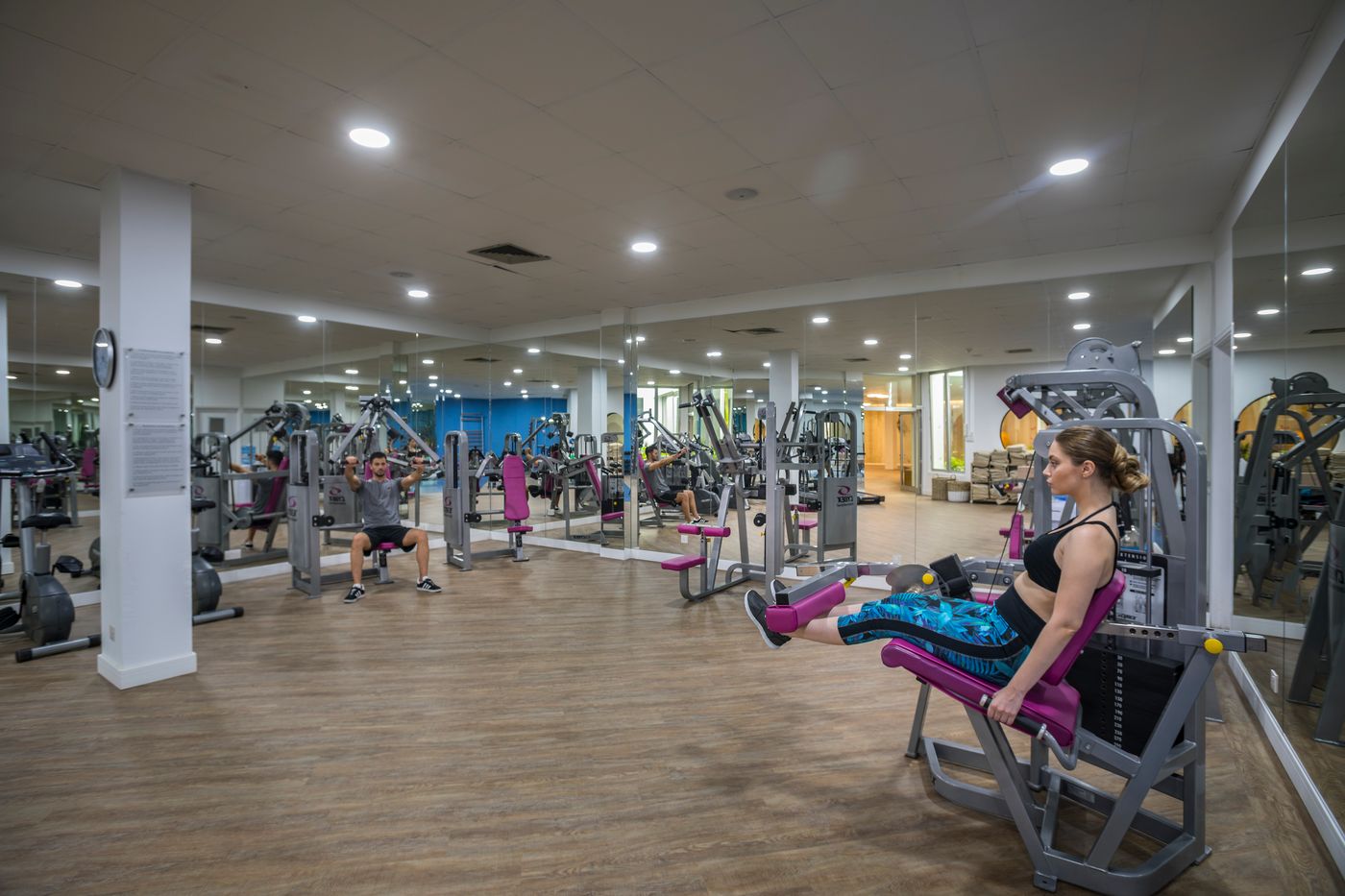 Leonardo-Plaza-Cypria-Maris-Beach-Hotel---Spa---Adults-Only-Sports-and-Entertainment-65