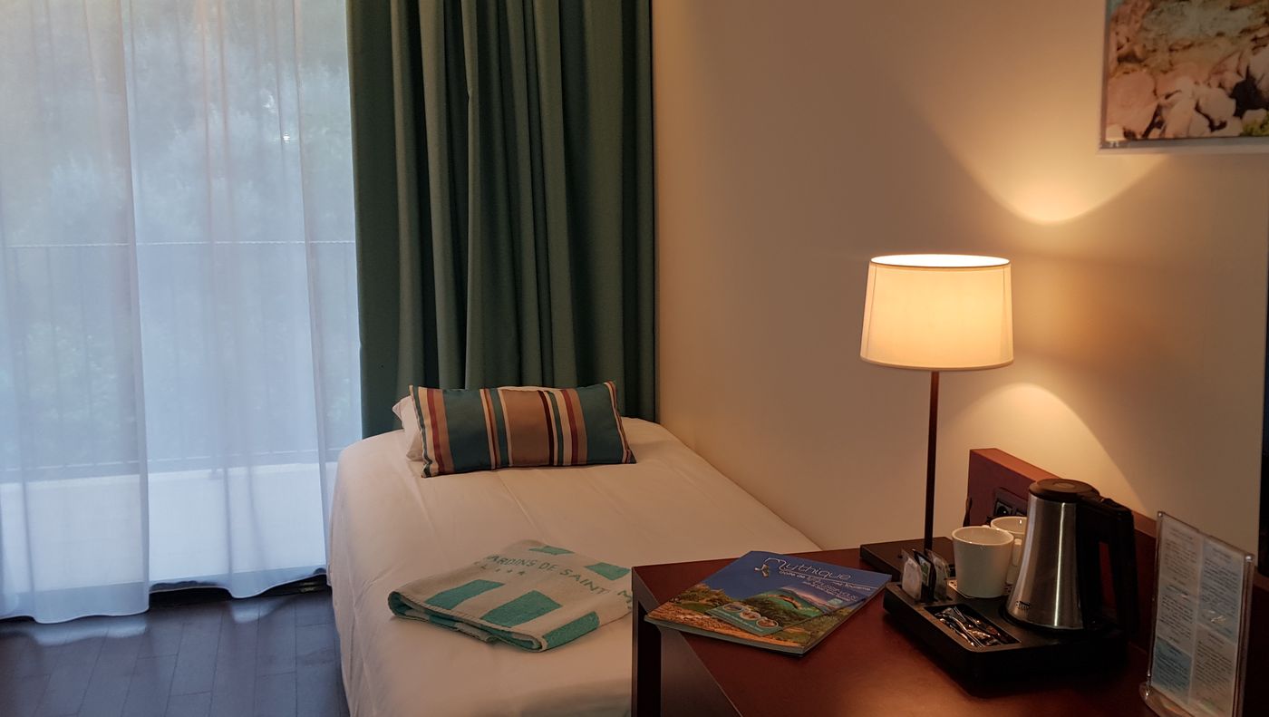 Les-Jardins-de-Sainte-Maxime-Room-19