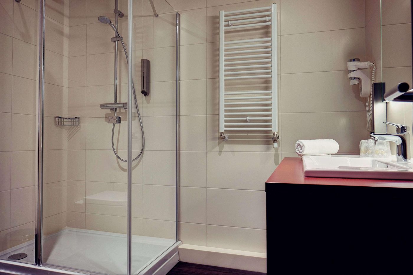 Amedia-Amsterdam-Airport-Trademark-by-Wyndham-Room-44