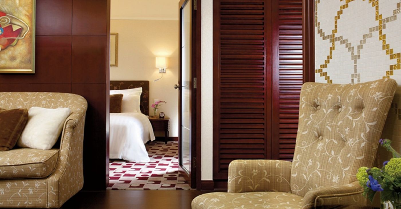 Oasis-Avenue-A-GDH-Hotel-Room-19