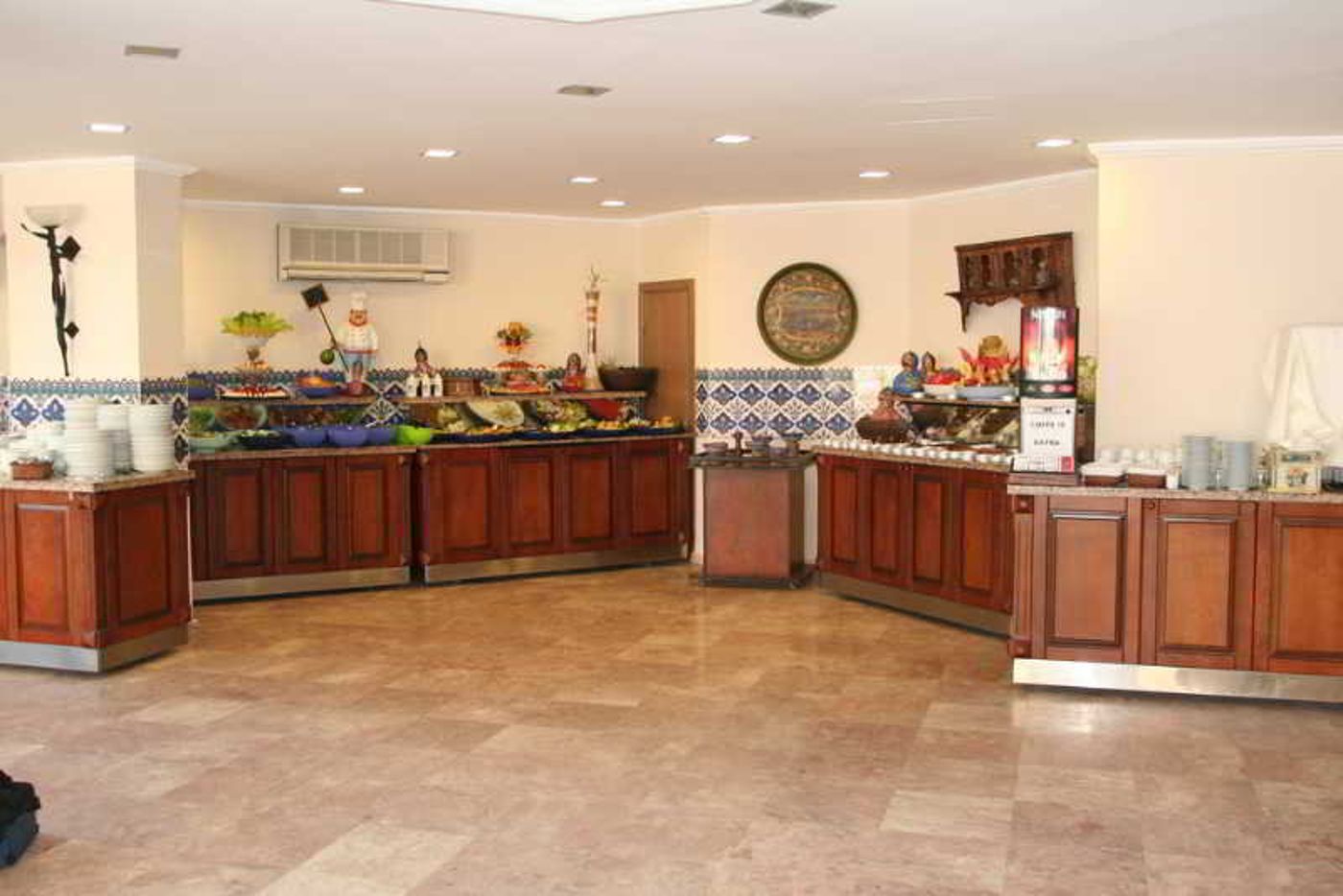 Elysee-Beach-Restaurant-11