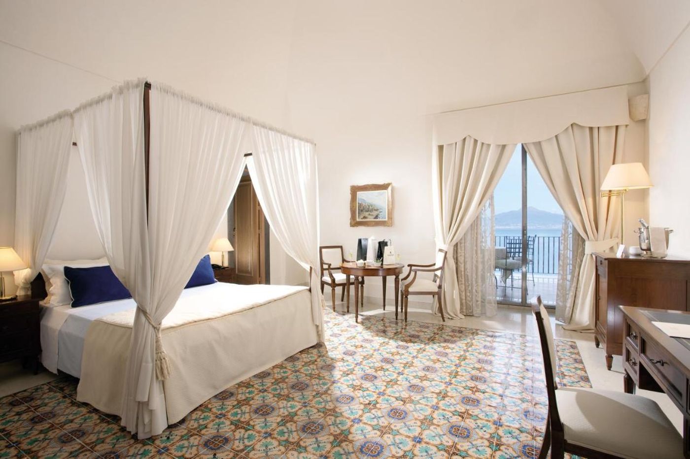 Grand-Hotel-Angiolieri-Room-17