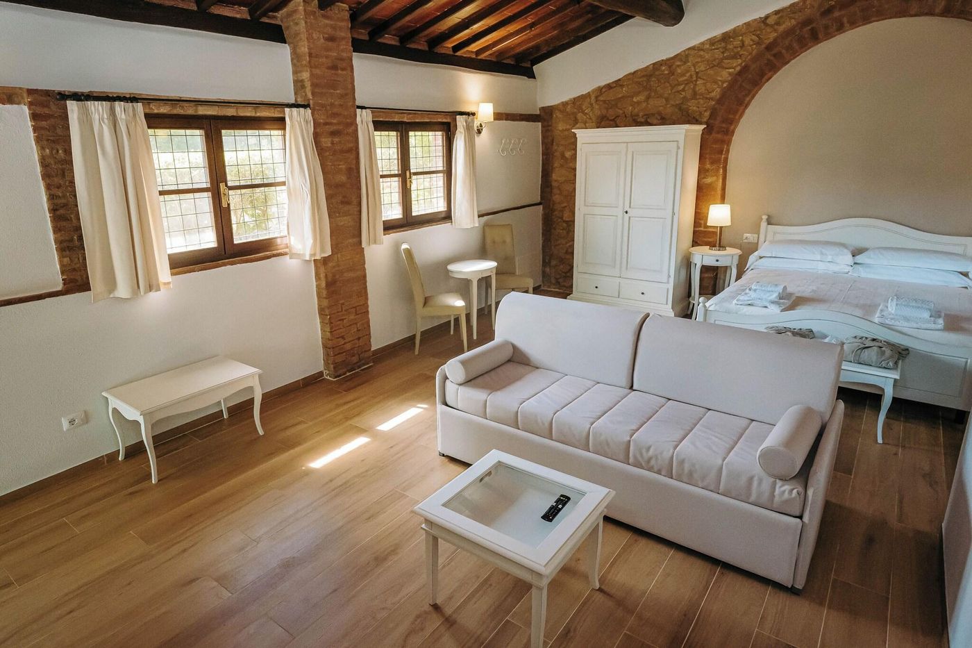 Borgo-Il-Poggiaccio-Room-28