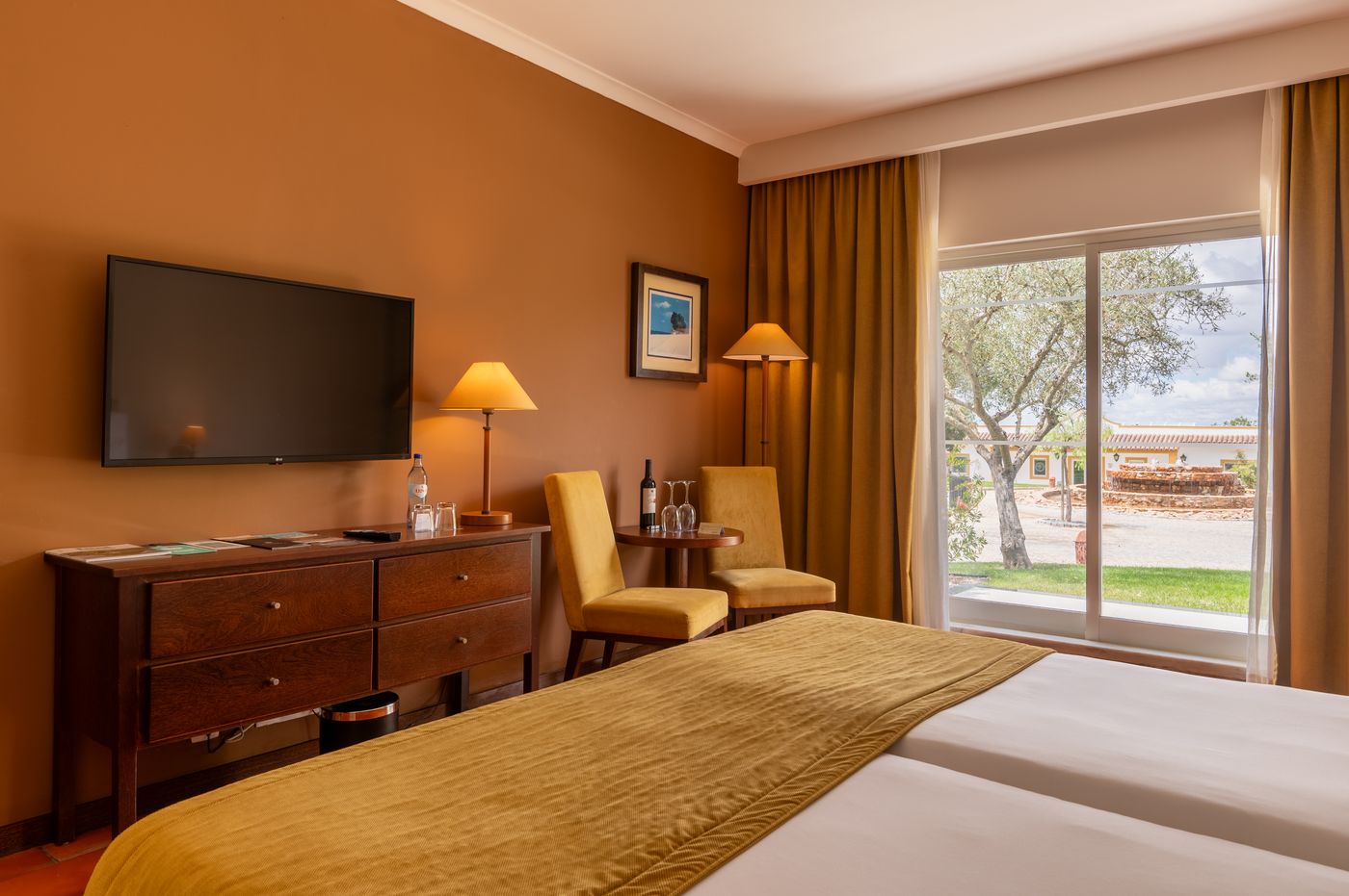 Vila-Gale-Alentejo-Vineyards--Clube-de-Campo--Room-8