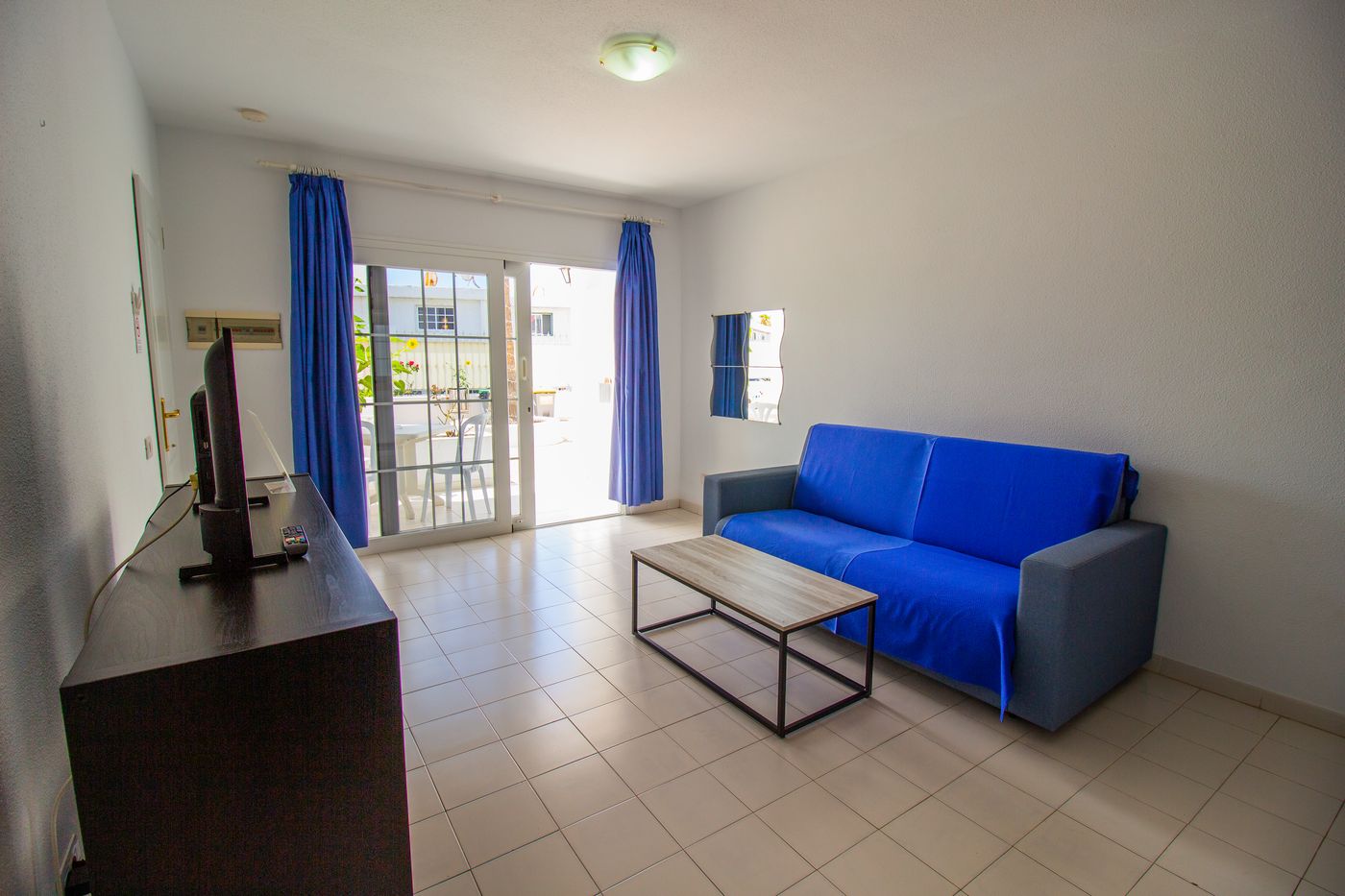 Vista Mar Apartments