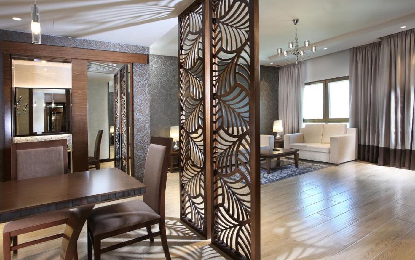 Metropolitan-Hotel-on-Sheikh-Zayed-Road-Dubai-Room-52