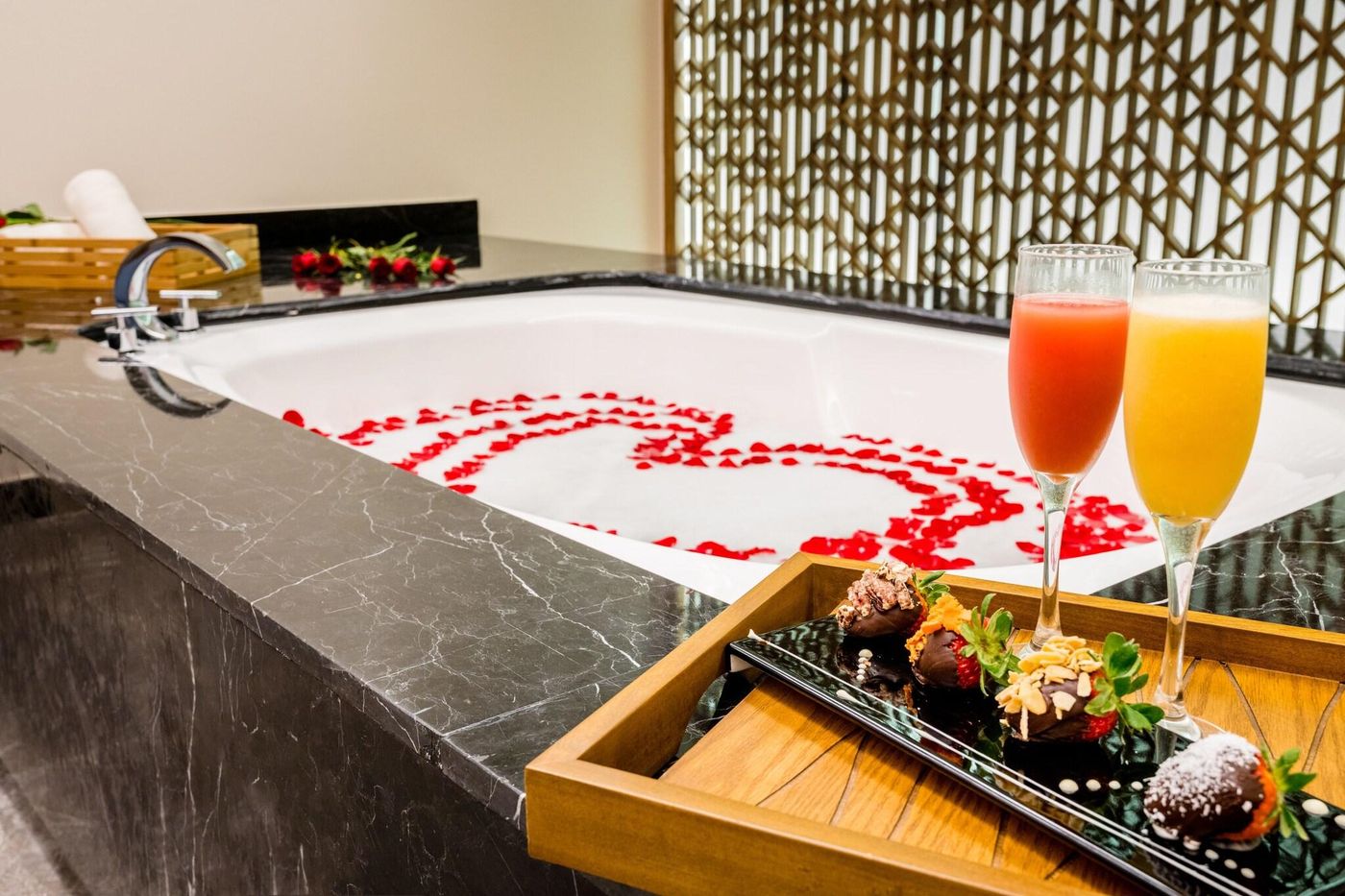 Hyatt-Zilara-Cancun-Sports-and-Entertainment-91