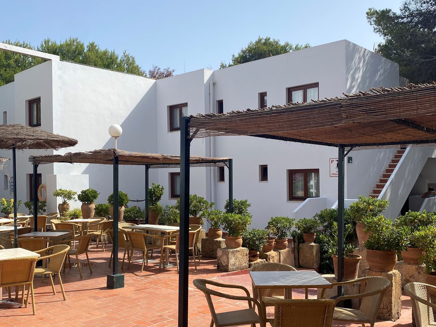 Playa-Parc-Apartments-Bar-10