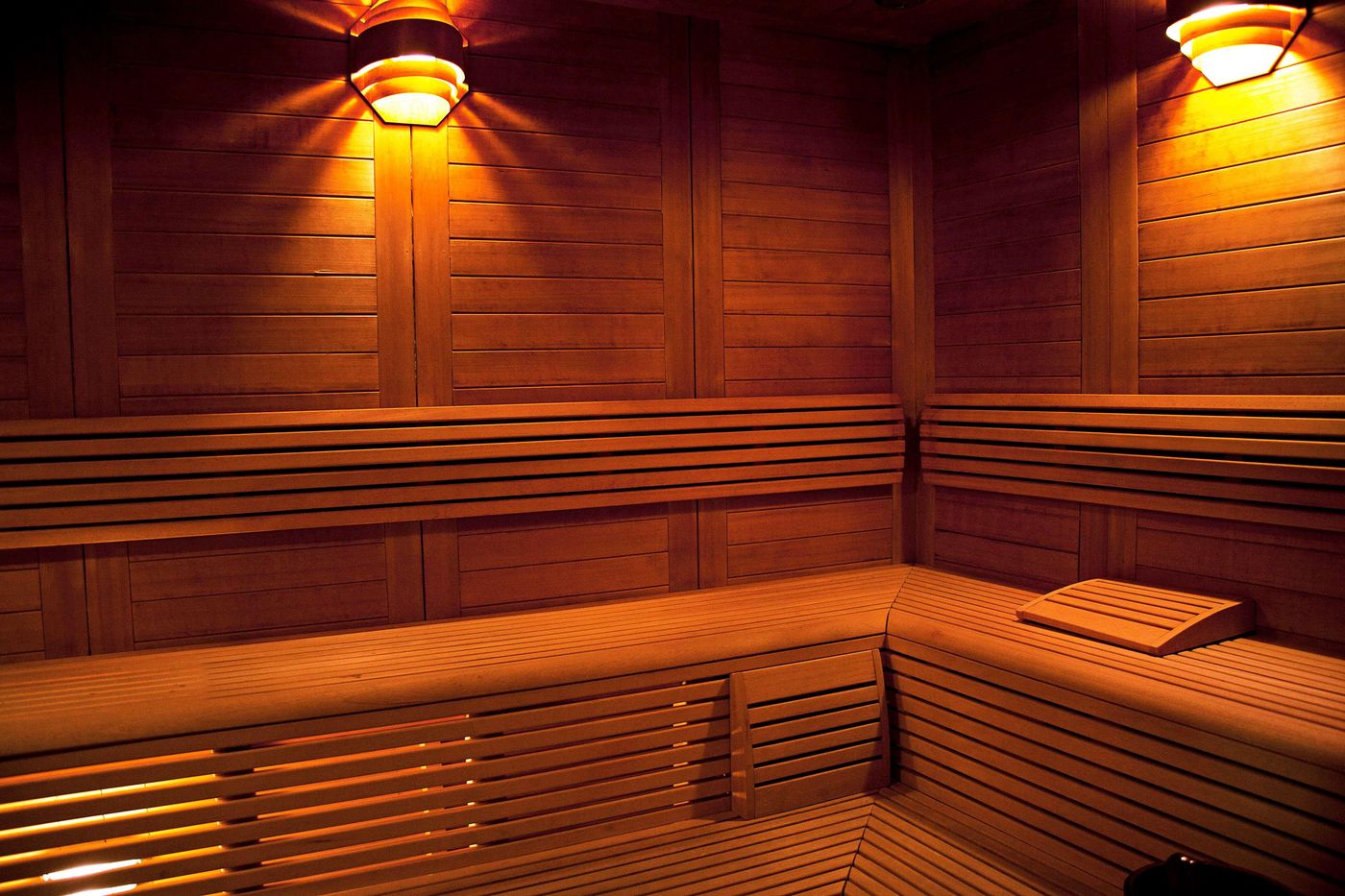 Point-Hotel-Barbaros-Sports-and-Entertainment-42