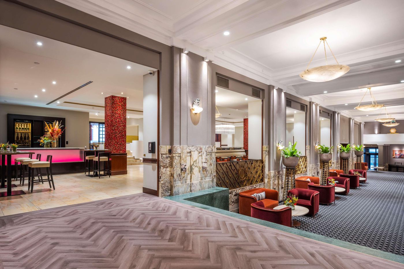 DoubleTree-by-Hilton-Brussels-City--Belgium-Lobby-2