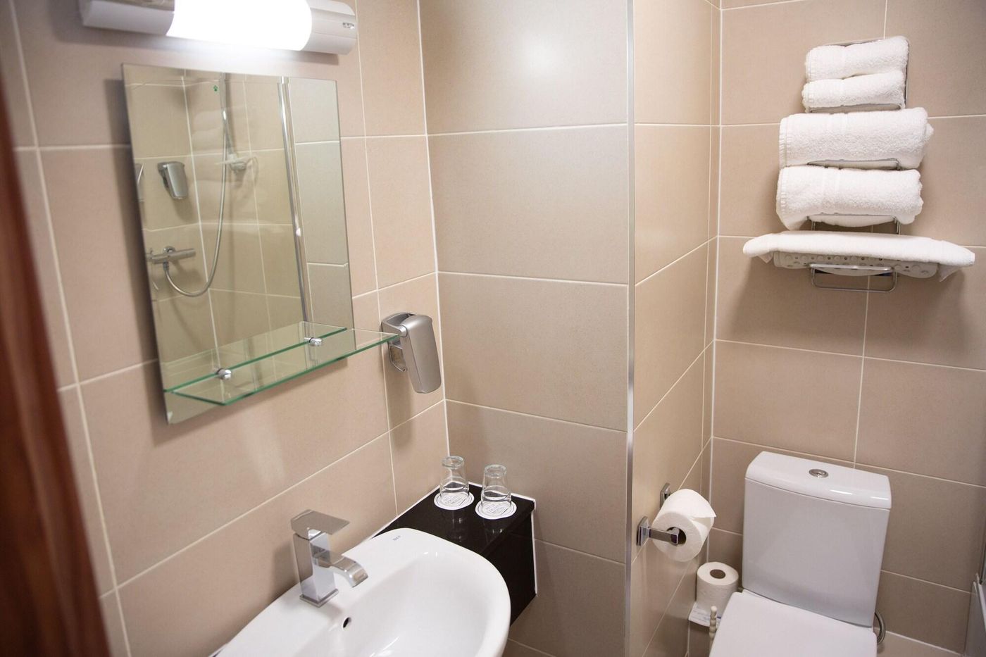 West-County-Hotel-Room-22