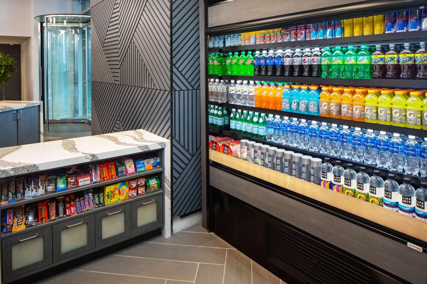 Hyatt-Place-NYC-Chelsea-Lobby-19