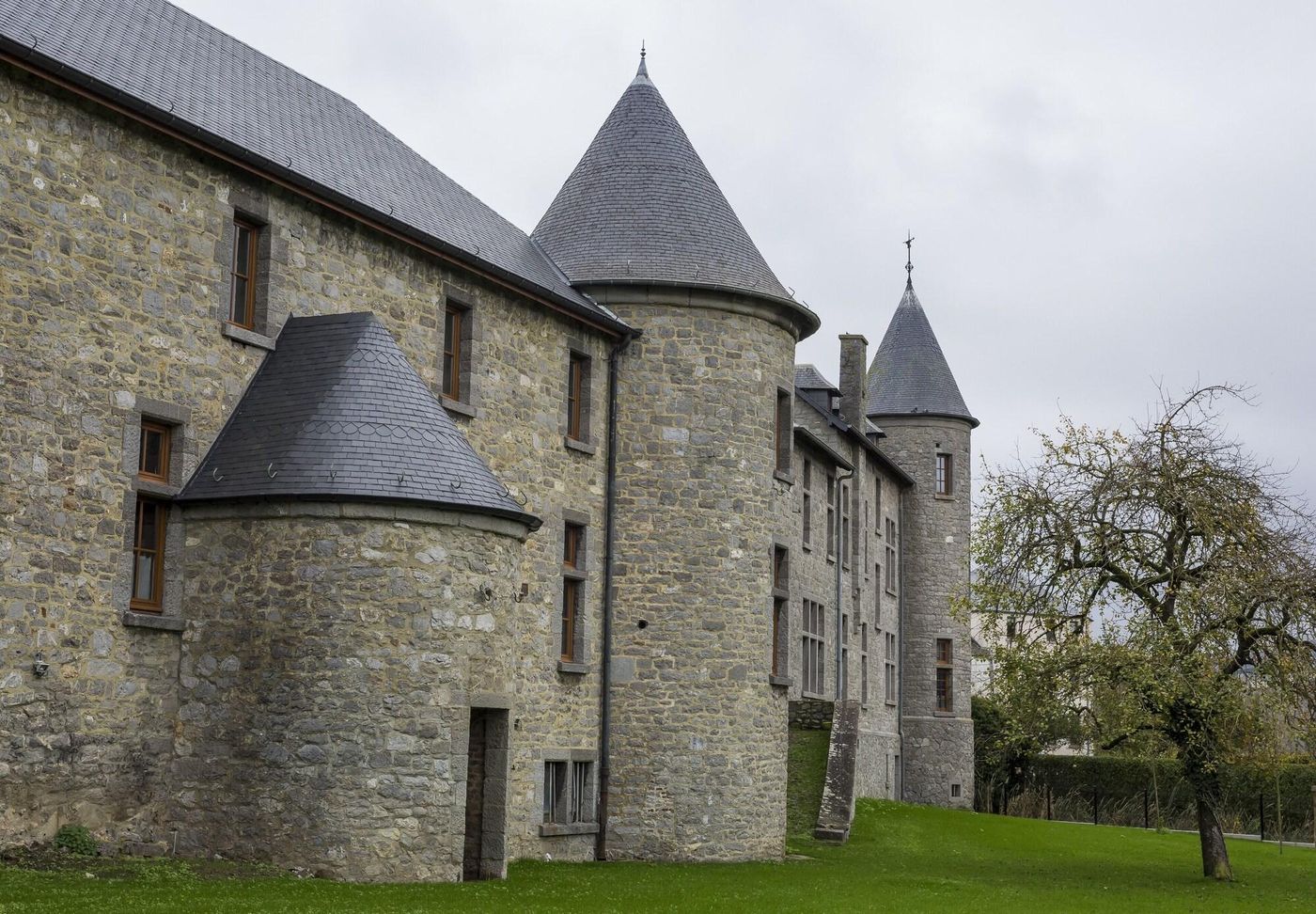 La Ferme Château de Laneffe-Belgium-WALCOURT-General view-10