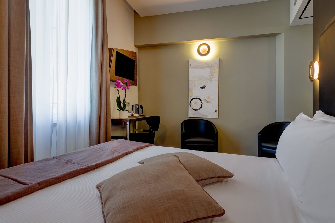 Al-Manthia-Hotel-Room-29