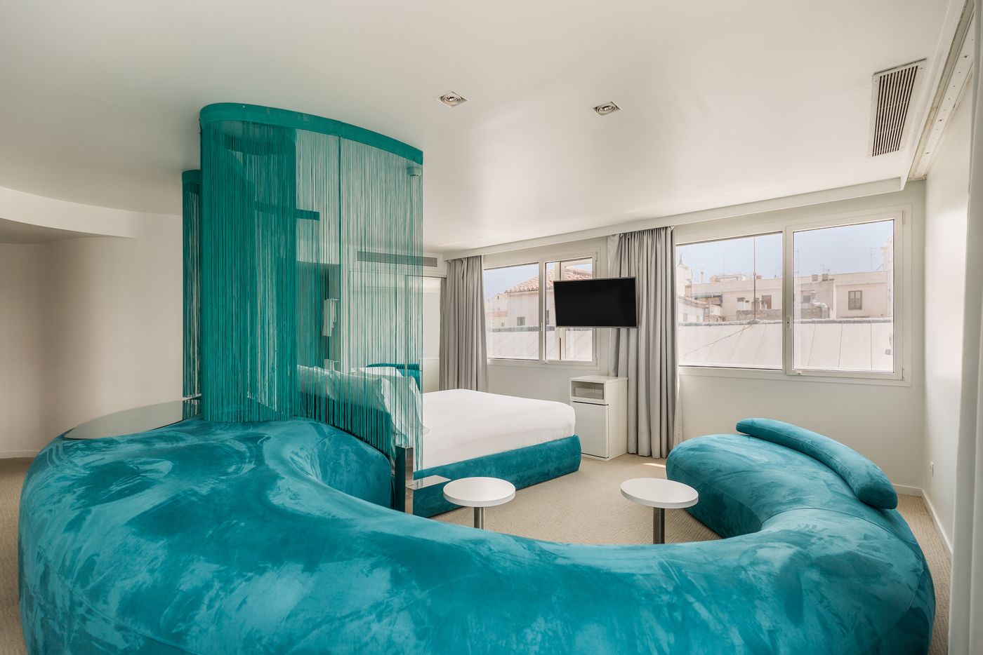 Room-Mate-Oscar-Room-30