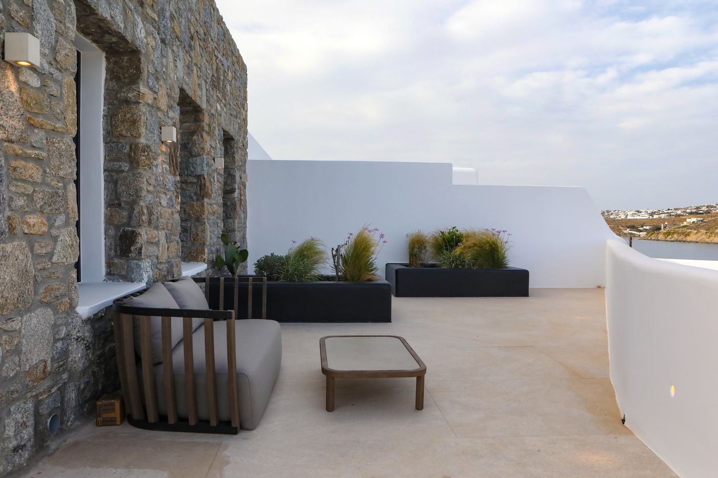 Aeonic-Suites---Spa-Room-78