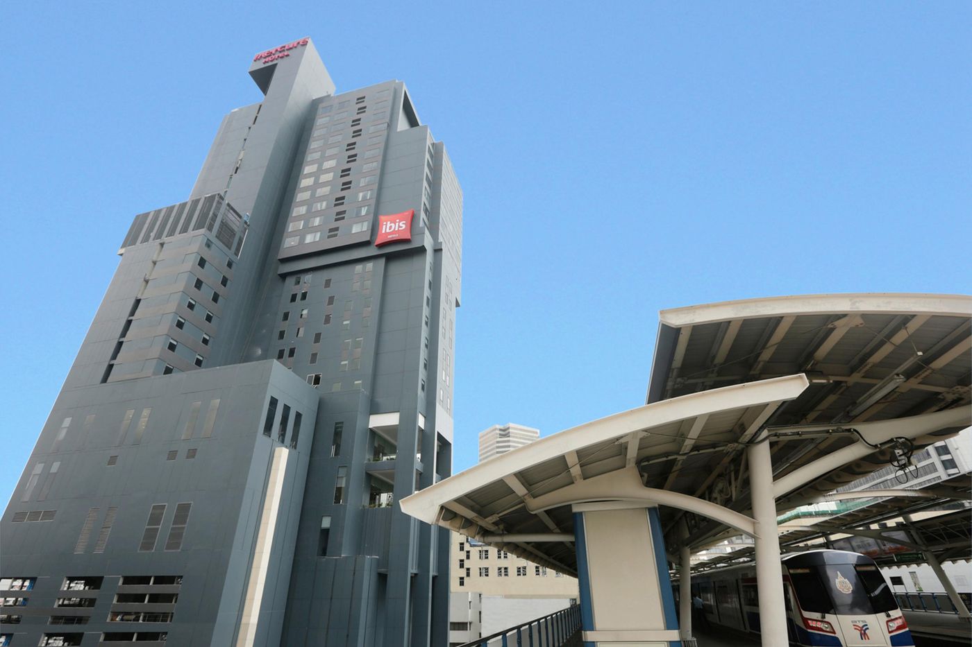 Mercure-Bangkok-Siam-General-view-3