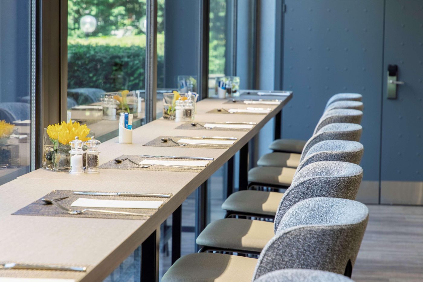 NH-Luxembourg-Airport-Restaurant-46