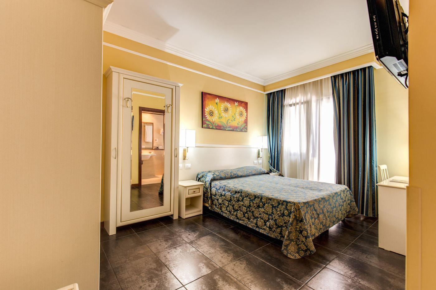 Cervara Park Hotel-Italy-ROMA-Room-10