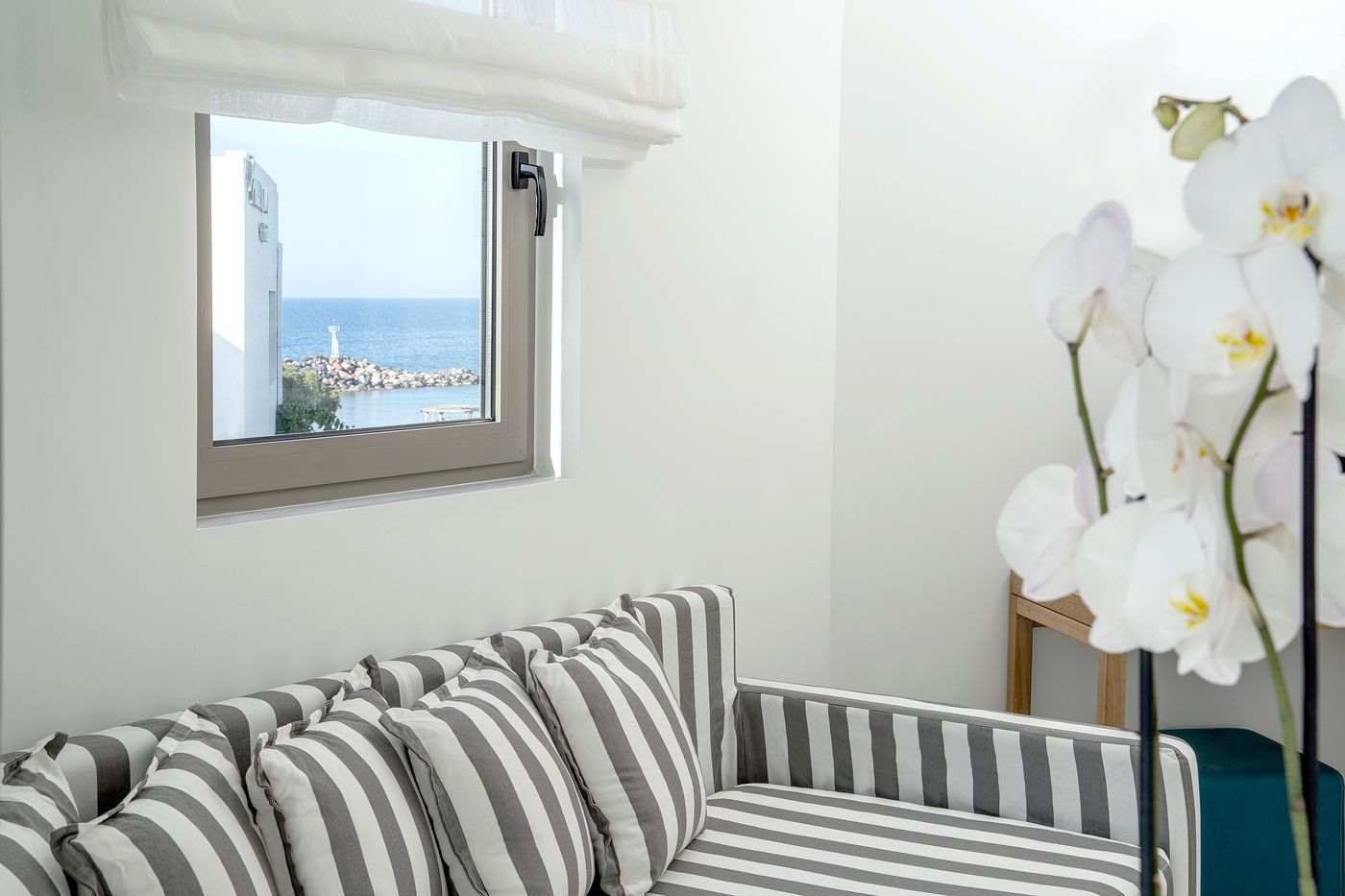 Maritimo-Beach-Hotel-Room-37