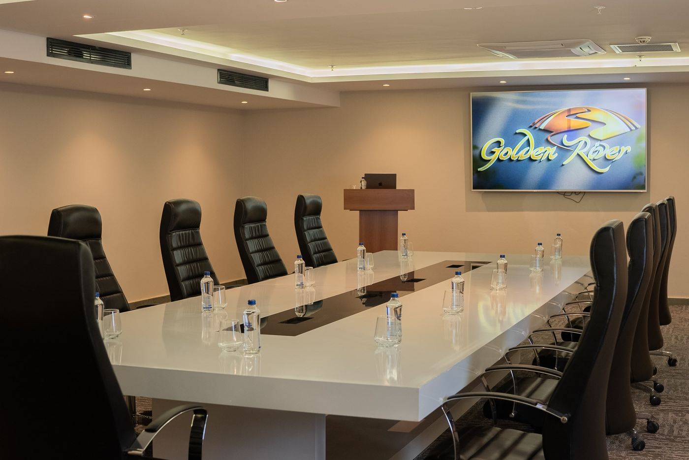 Golden River By Continent-Turkey-istanbul-Conferences-10