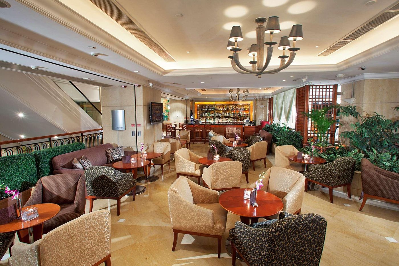 Harbour-Plaza-North-Point-Bar-11