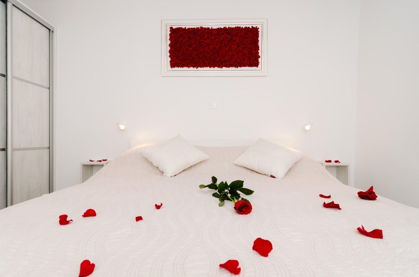 Apartments-Raic-Room-6